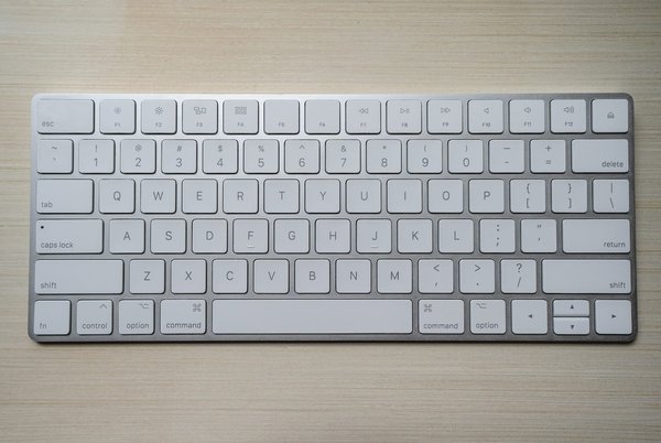 Quels sont les avantages et inconvénients des claviers mécaniques vs à membrane ?